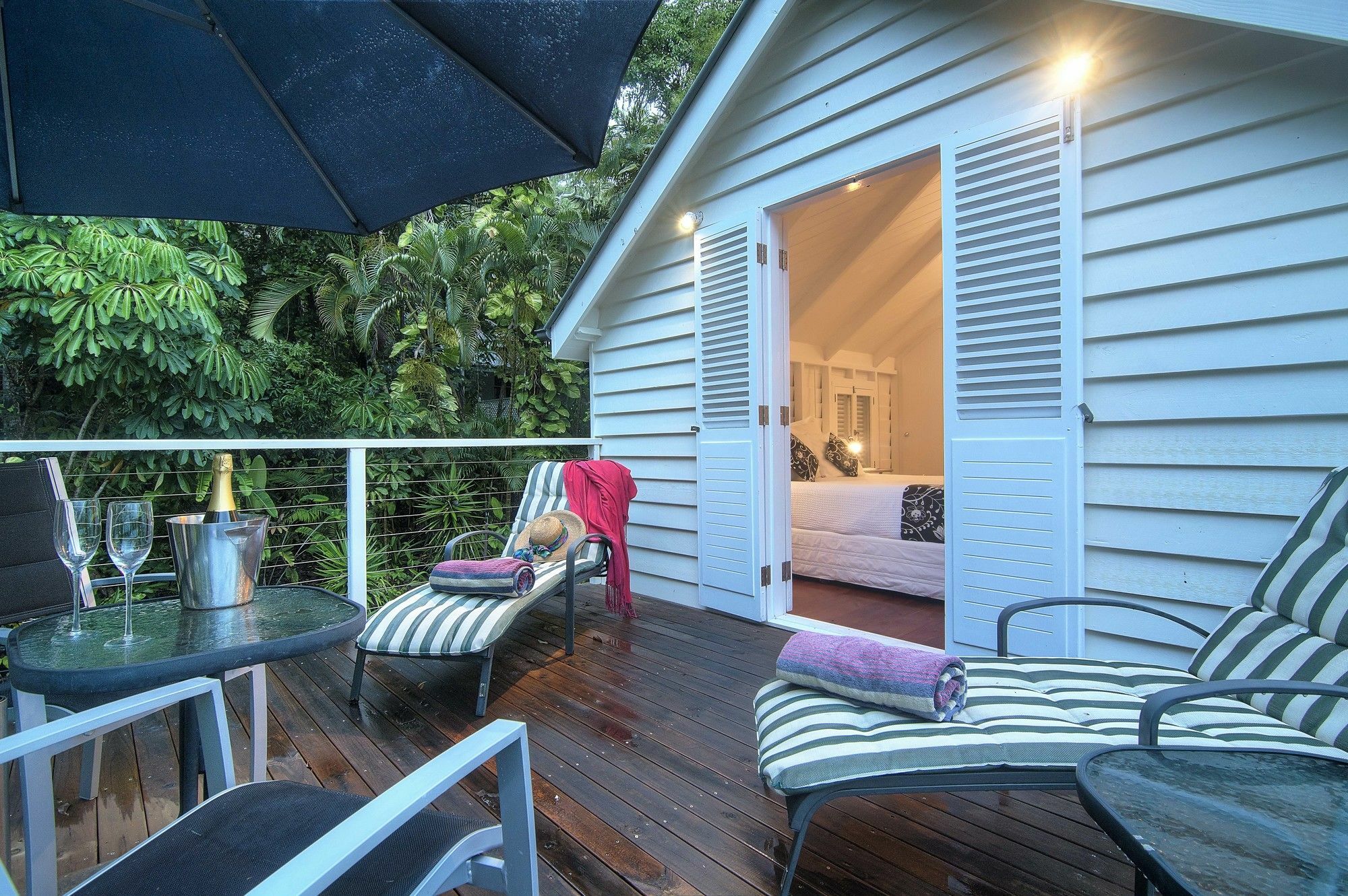 Port Douglas Cottage & Lodge Exterior foto